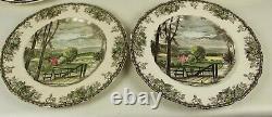 10 Johnson Brothers FRIENDLY VILLAGE Dinner PLATES 10.5 Various Scenes ENGLAN D