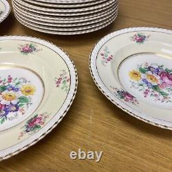 12 Johnson Brothers WINDSOR WARE 7 3/4 Scalloped Edge Rimmed Soup Bowls
