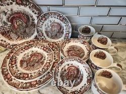 16 PC Set JOHNSON BROTHERS His Majesty Turkey Dinner Salad Plates Bowls Mugs