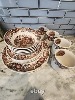 16 PC Set JOHNSON BROTHERS His Majesty Turkey Dinner Salad Plates Bowls Mugs