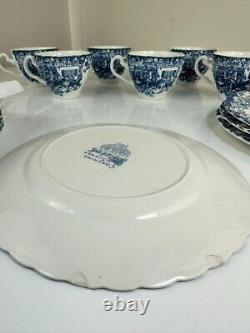 17 Piece Lot of Johnson Brothers Stroke Coaching Scenes Ironstone Plates & Cups