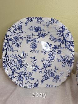 22 pc Johnson Bros Old-Bradbury-in-Blue English Iconic Vintage Porcelain Set