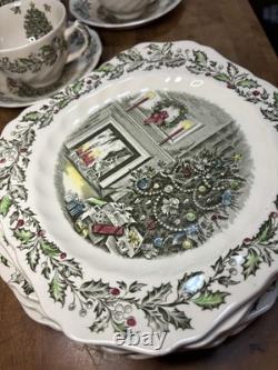 23 pc Lot Vintage JOHNSON BROS MERRY CHRISTMAS Dinner Salad Cup Saucer