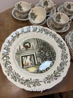 23 pc Lot Vintage JOHNSON BROS MERRY CHRISTMAS Dinner Salad Cup Saucer