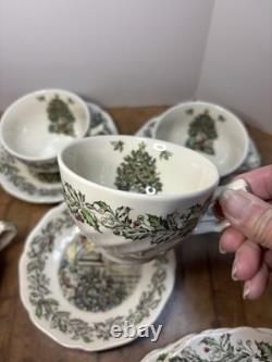 23 pc Lot Vintage JOHNSON BROS MERRY CHRISTMAS Dinner Salad Cup Saucer