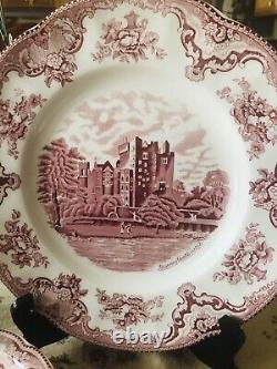 28 Pc Settings Johnson Brothers England Old Britain Castle Dishes Plate Cup Bowl