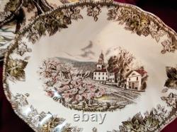 34 Piece Johnson Brothers Friendly Village Dinnerware Set + Serveware Made In