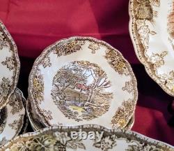 34 Piece Johnson Brothers Friendly Village Dinnerware Set + Serveware Made In