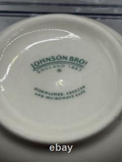 4 Johnson Brothers Santa Christmas 9oz Coffee Mugs Pink Old Britain Castles Bros