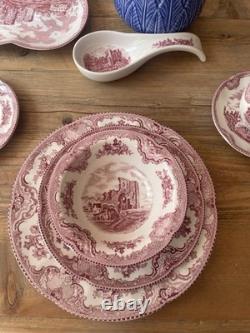 6 Place Settings Johnson Bros Old Britain Castles