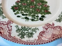 7 Johnson Bros Old Britain Castles Pink Christmas Dinner Plates Green Tree 10.5
