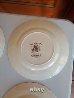 8 Vintage Johnson Bros. England His Majesty Turkey 10 3/4 Dinner Plates