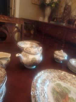85 Pcs Set Of Johnson Bros Mill Stream China Set Excellent Condition
