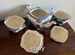 Amazing vintage Johnson Brothers Old Britain Castles Blue 3-piece tea set