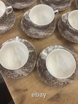 Antique Johnson Brothers Old English Countryside, 44 Pieces great condition