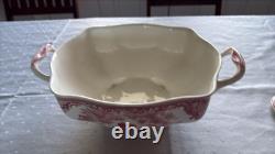 Beautiful Johnson Bros Classic Old Britain Castles Pattern Pink Soup Tureen