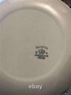 Dinner Plates Snowhite 2 A Johnson Bros Made In England