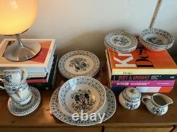 FULL Dinnerware Set for Four Johnson Brothers Sugar and Spice 24 Piece total