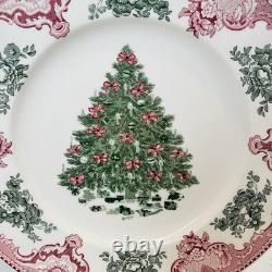 JOHNSON BROS Old Britain Castles Pink Christmas Green Tree 10.5 DINNER PLATE