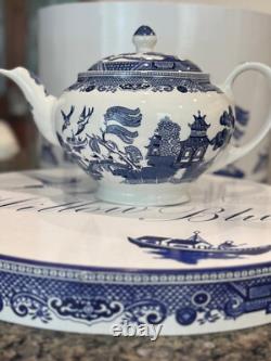 JOHNSON BROTHERS ENGLAND WiILLOW BLUE PATTERN TEA SET
