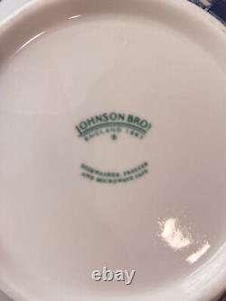 JOHNSON BROTHERS ENGLAND WiILLOW BLUE PATTERN TEA SET