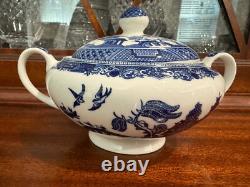 JOHNSON BROTHERS ENGLAND WiILLOW BLUE PATTERN TEA SET