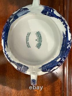 JOHNSON BROTHERS ENGLAND WiILLOW BLUE PATTERN TEA SET