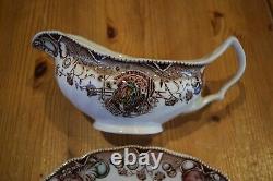 JOHNSON BROTHERS HIS MAJESTY THANKSGIVING GRAVY BOAT, UNDERPLATE -Excellent Cond