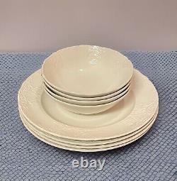 JOHNSON BROTHERS-Richmond White 4/Dinner Plates10 and 4/Salad Bowls6.25