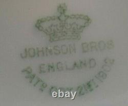 Johnson Bros Covered Tureen Patent Mark 1902 Nominal 9 White Porcelin Delicate