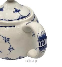 Johnson Bros DENMARK BLUE Teapot & Lid EXCELLENT