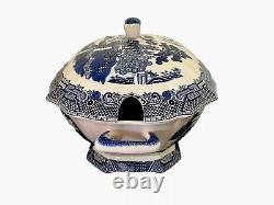 Johnson Bros. Earthenware Blue Willow Blue & White Large Covered Tureen