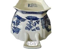 Johnson Bros. Earthenware Blue Willow Blue & White Large Covered Tureen