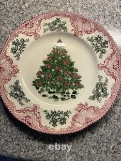 Johnson Bros England 1883 Old Britain Castles 10.5 Dinner PlateChristmas Tree