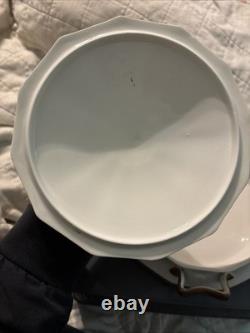 Johnson Bros England Covered Vegetable Dish with Lid