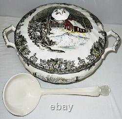 Johnson Bros FRIENDLY VILLAGE SOUP TUREEN WithCOVER & LADLE