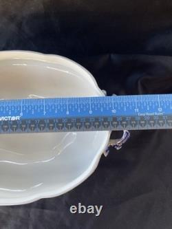 Johnson Bros FULTON Covered Vegetable Bowl w Lid Flo Blue White