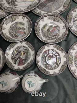 Johnson Bros Friendly Village 14 Piece Dinnerware Set Retired Set Unused
