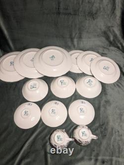 Johnson Bros Friendly Village 14 Piece Dinnerware Set Retired Set Unused