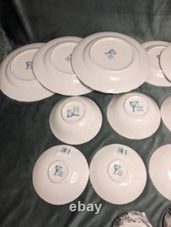 Johnson Bros Friendly Village 14 Piece Dinnerware Set Retired Set Unused