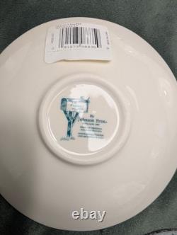 Johnson Bros Friendly Village 14 Piece Dinnerware Set Retired Set Unused