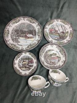 Johnson Bros Friendly Village 14 Piece Dinnerware Set Retired Set Unused