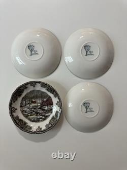 Johnson Bros. Friendly Village 32 Pc Set NEVER USED Vintage 1980s RARE