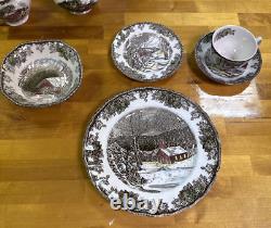 Johnson Bros Friendly Village 5 Piece Place Setting for 4 WithCreamer & Sugar VGC