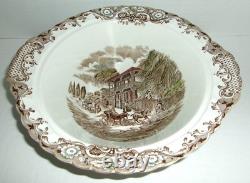 Johnson Bros Heritage Hall 10 COVERED VEGETABLE BOWL Pre-Owned