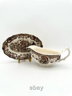Johnson Bros His Majesty (England, Older) -Gravy Boat & Underplate/Relish, 8 1/8
