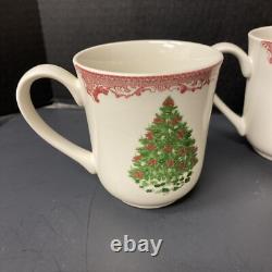 Johnson Bros Old Britain Castles Pink Christmas 4 Mugs Green Tree NOS