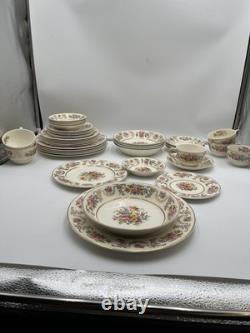 Johnson Bros Pareek Marlborough 39 Pc Dinnerware Set England