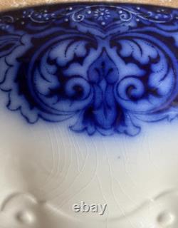 Johnson Bros Persian Flow Blue Persian Covered Vegetable