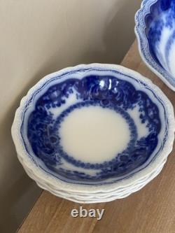 Johnson Bros Persian Flow Blue Persian Serving Bowl & 5 Berry Bowls